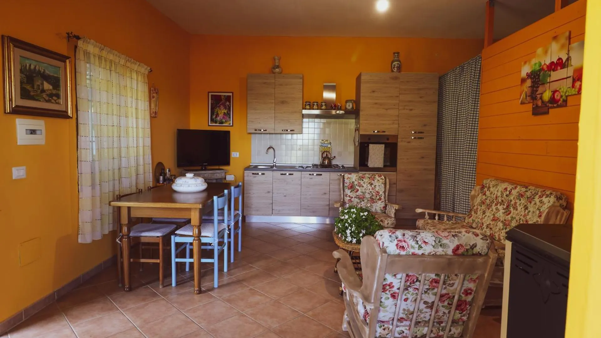 Panoramic House Villa Oliena 0*,